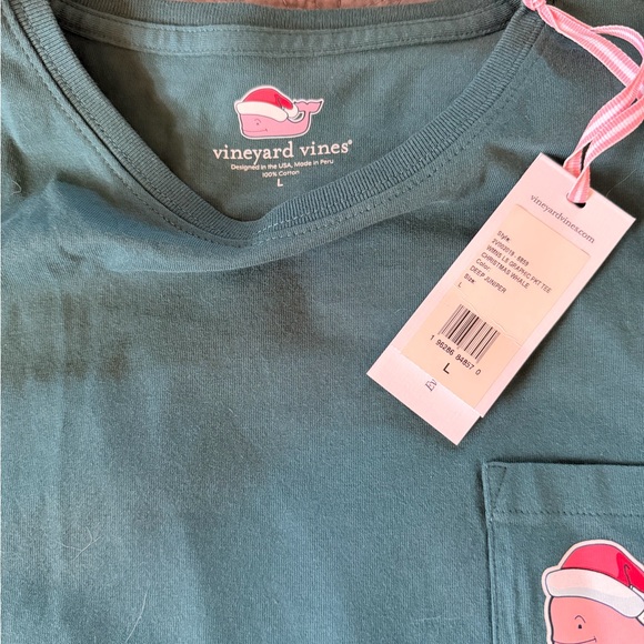 Women’s Vineyard Vines Festive Green Tee with Santa Whale - Picture 3 of 3